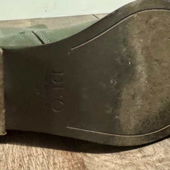 Gray Duo Boots in “Henrietta” size 6.5/wide calf - Picture 4 of 8